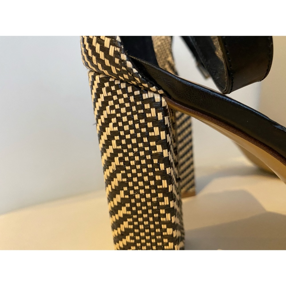 NINE WEST Sandals - Picture 10 of 10